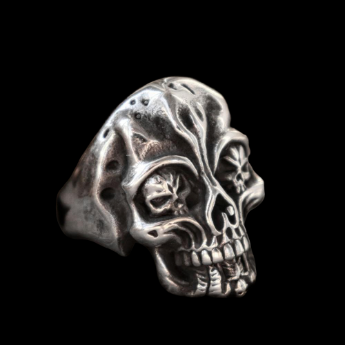 The skull's eye