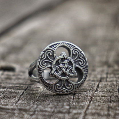 Triquetra