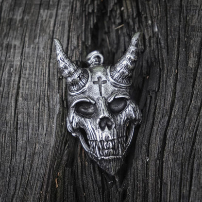 Devil Cross