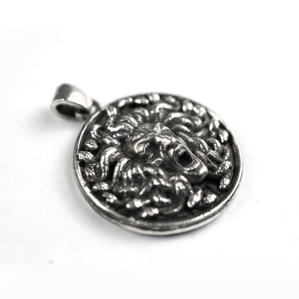 Snake Hair Banshee Medusa