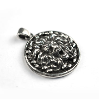 Snake Hair Banshee Medusa