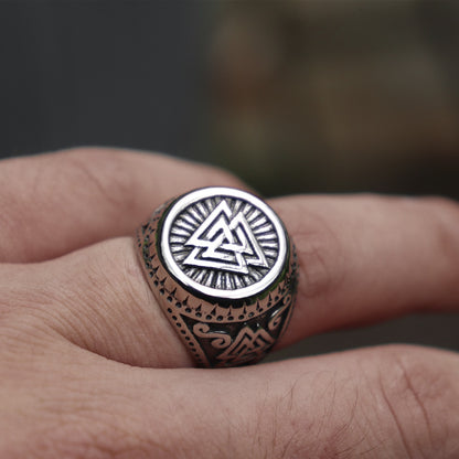 Helm of Awe X Valknut