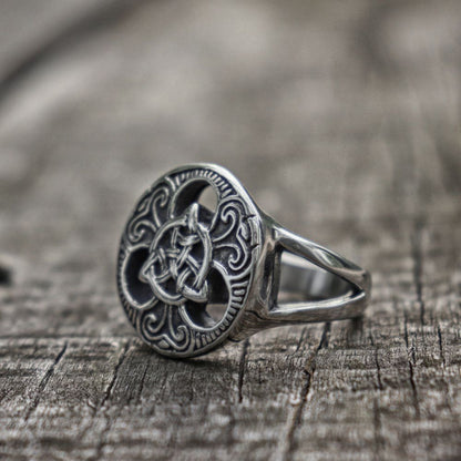 Triquetra